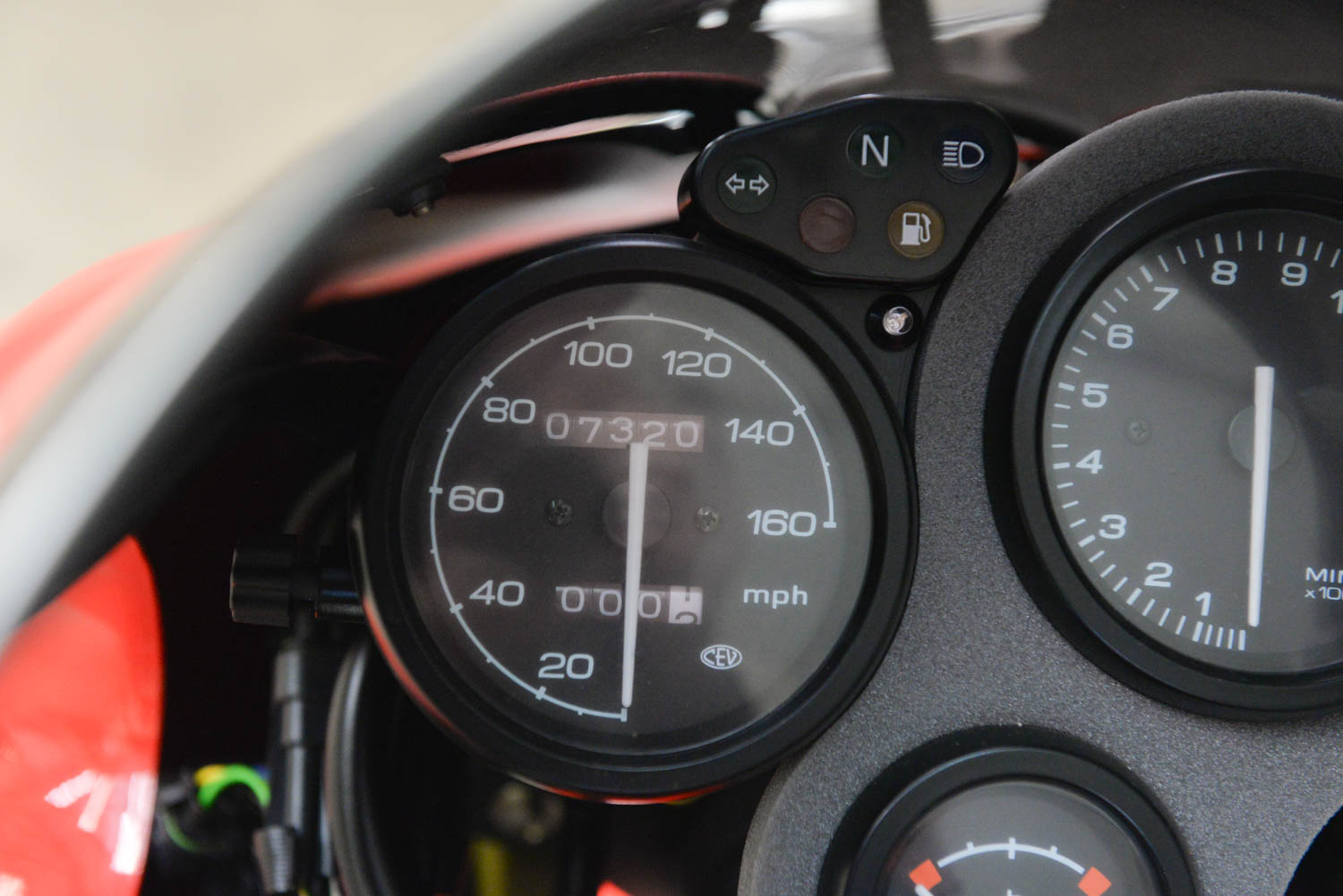 2001 Ducati 900 SS ie
