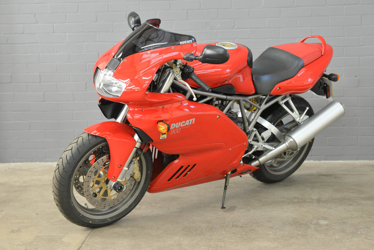 2001 Ducati 900 SS ie