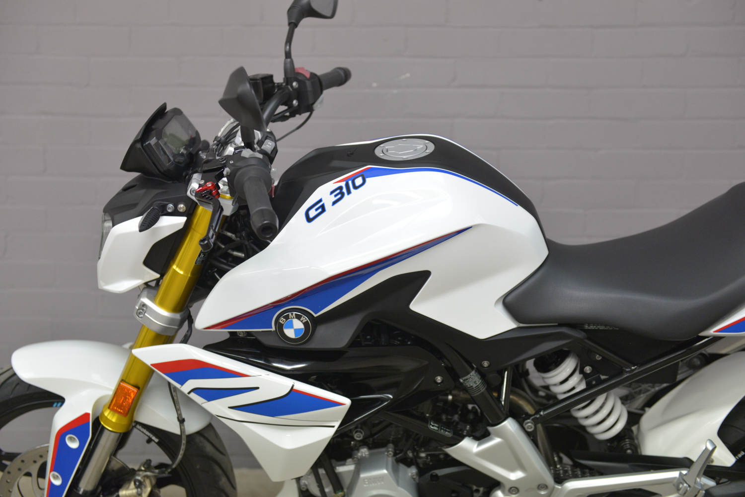 2017 BMW G 310 R ***** DEPOSIT TAKEN *****