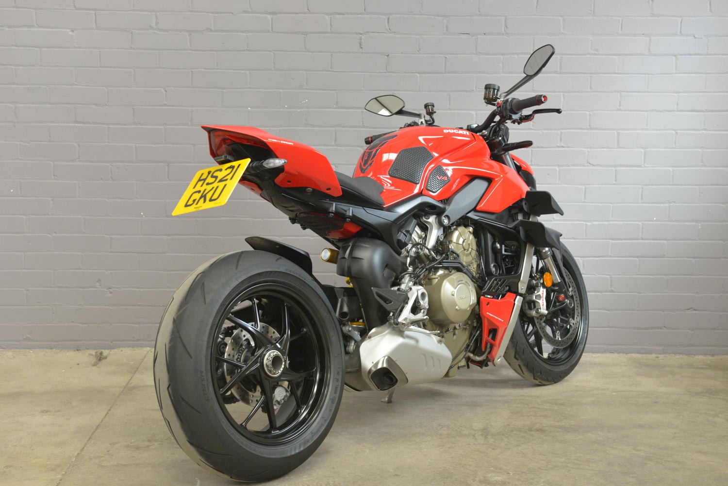 2021 Ducati Streetfighter V4