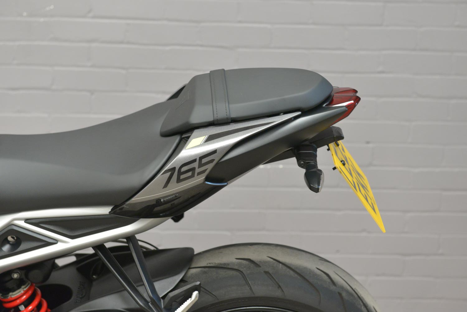 2023 Triumph Street Triple 765 R