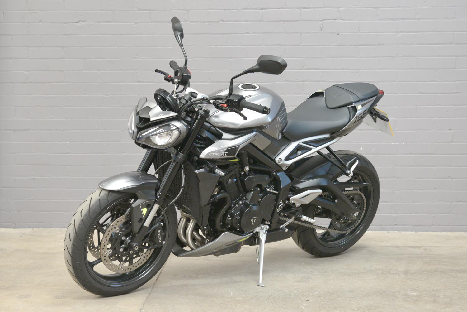 2023 Triumph Street Triple 765 R