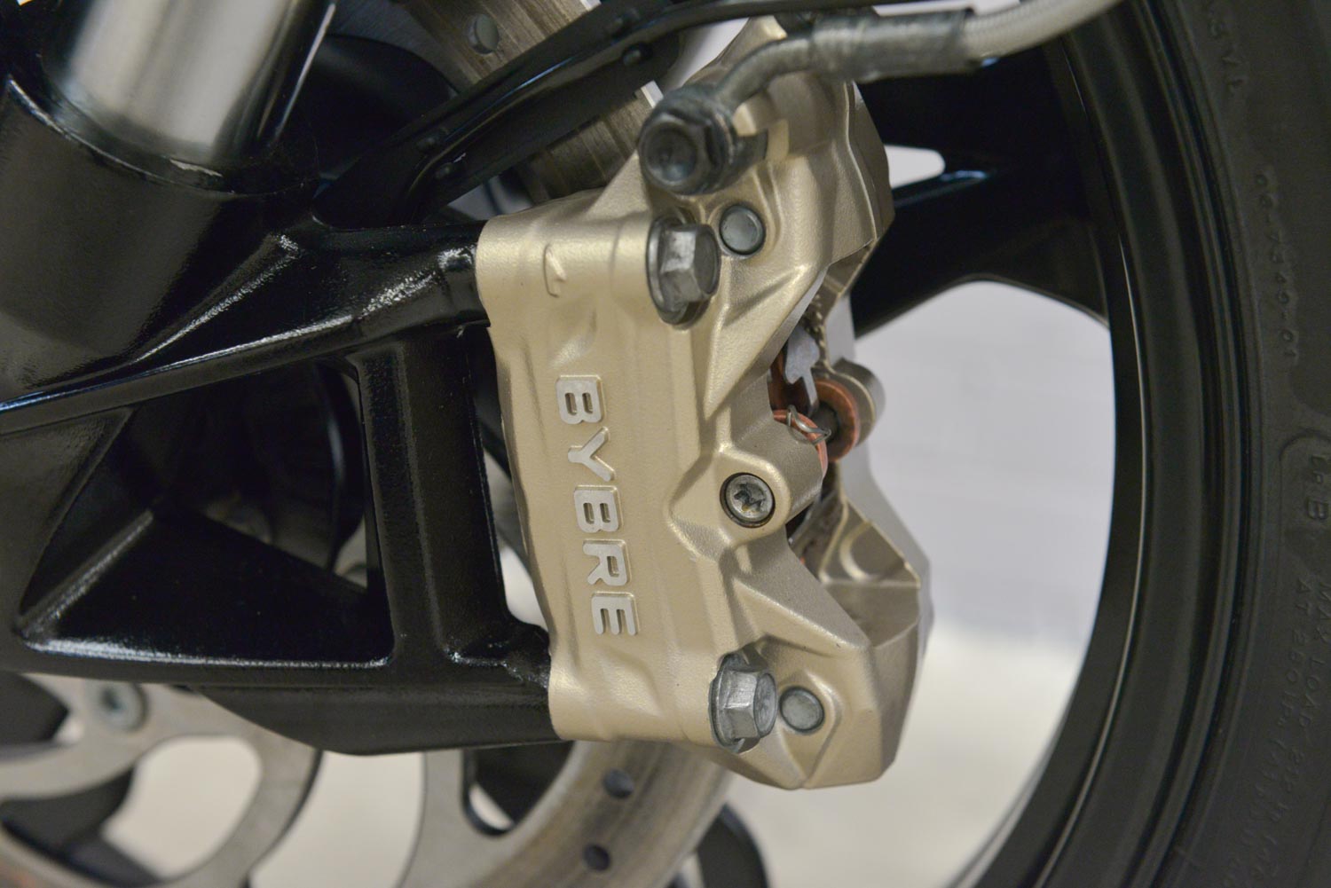 2017 BMW G 310 R