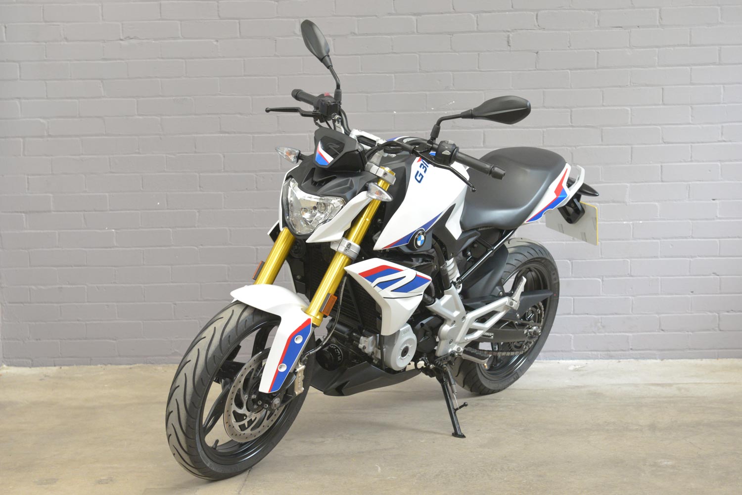2017 BMW G 310 R