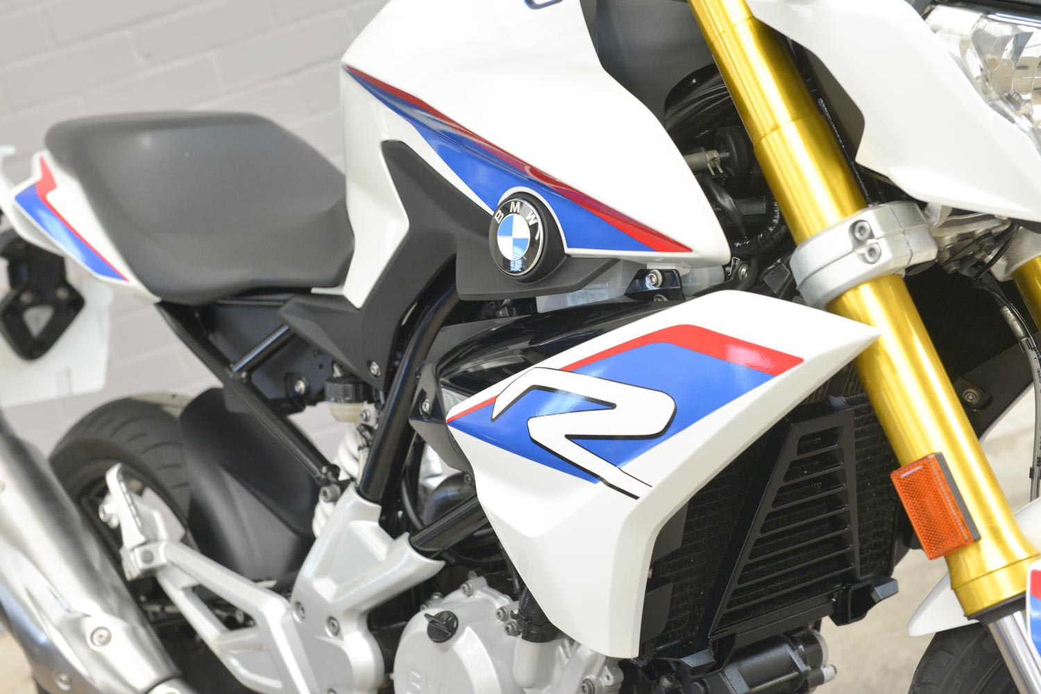 2017 BMW G 310 R