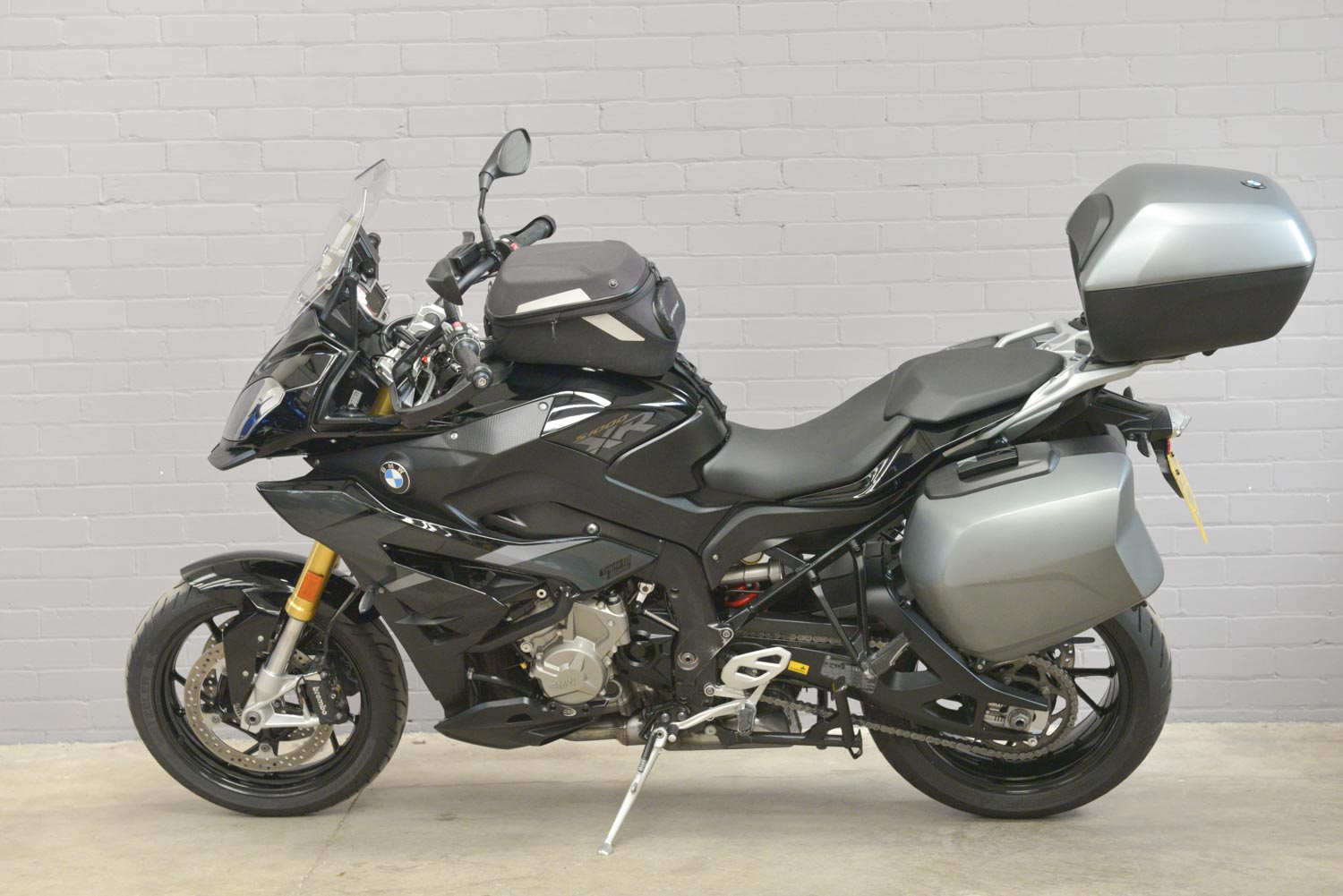 2018 BMW S 1000 XR Sport SE Triple Black
