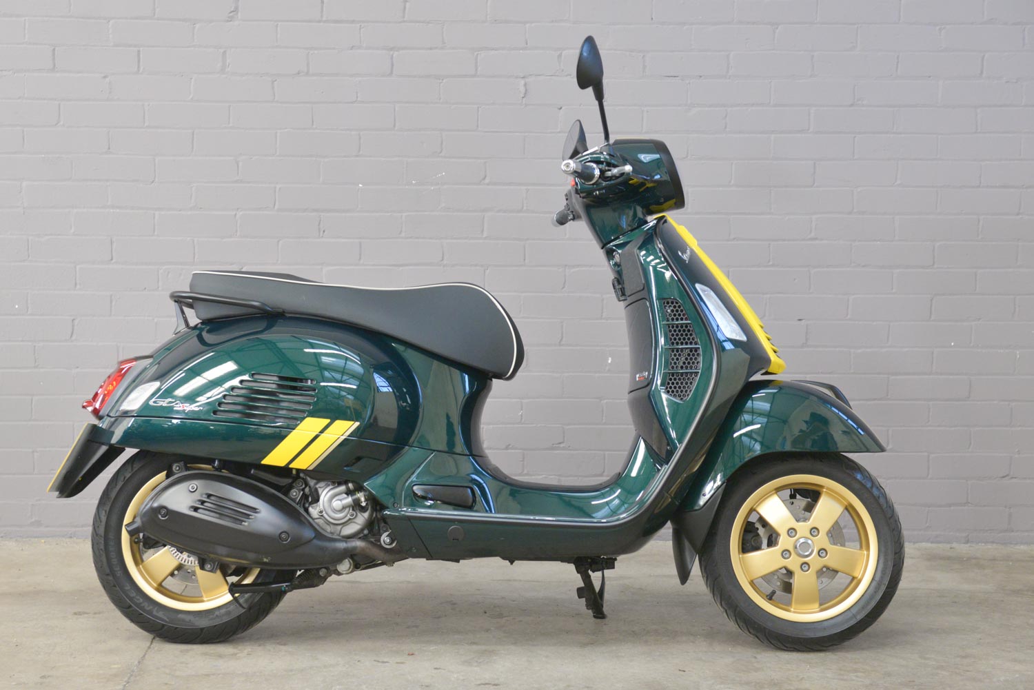 2020 Piaggio Vespa GTS Super 300 Racing 60’s