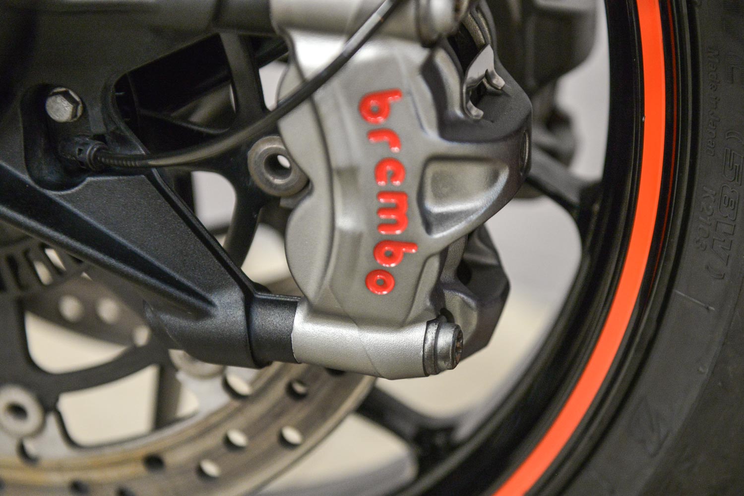 2019 KTM Superduke 1290 R