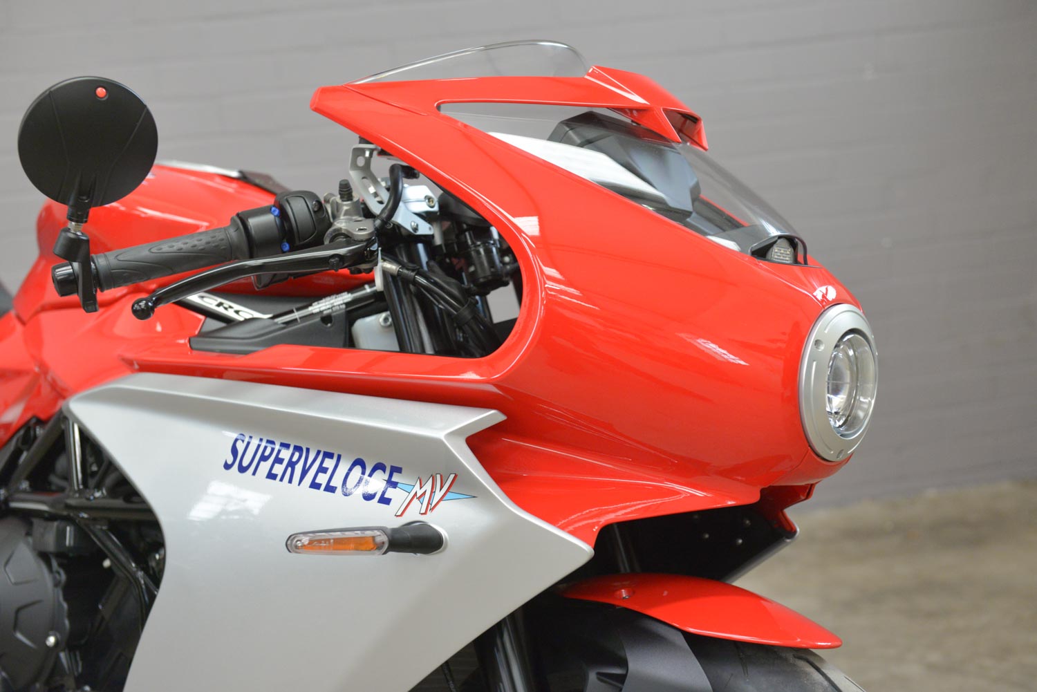 2025 MV Agusta Superveloce 800