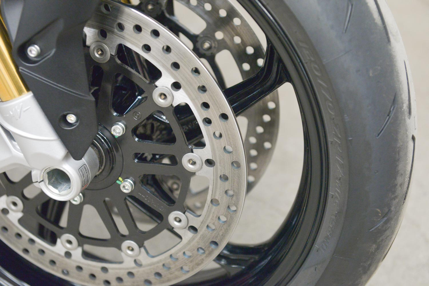 2025 MV Agusta Superveloce 800