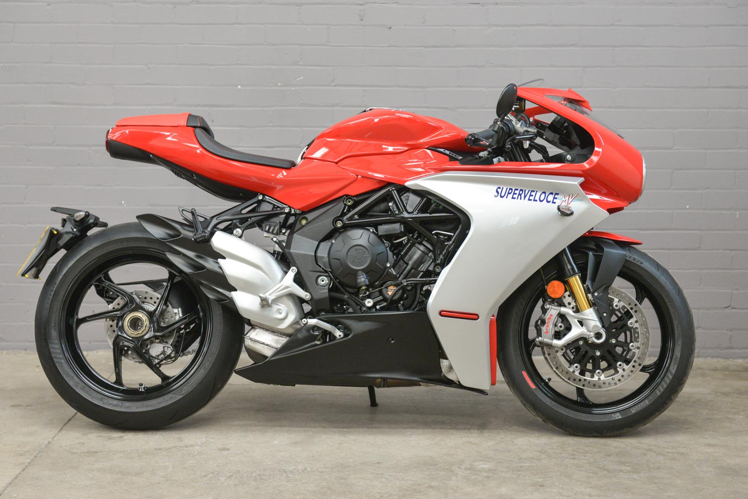 2025 MV Agusta Superveloce 800