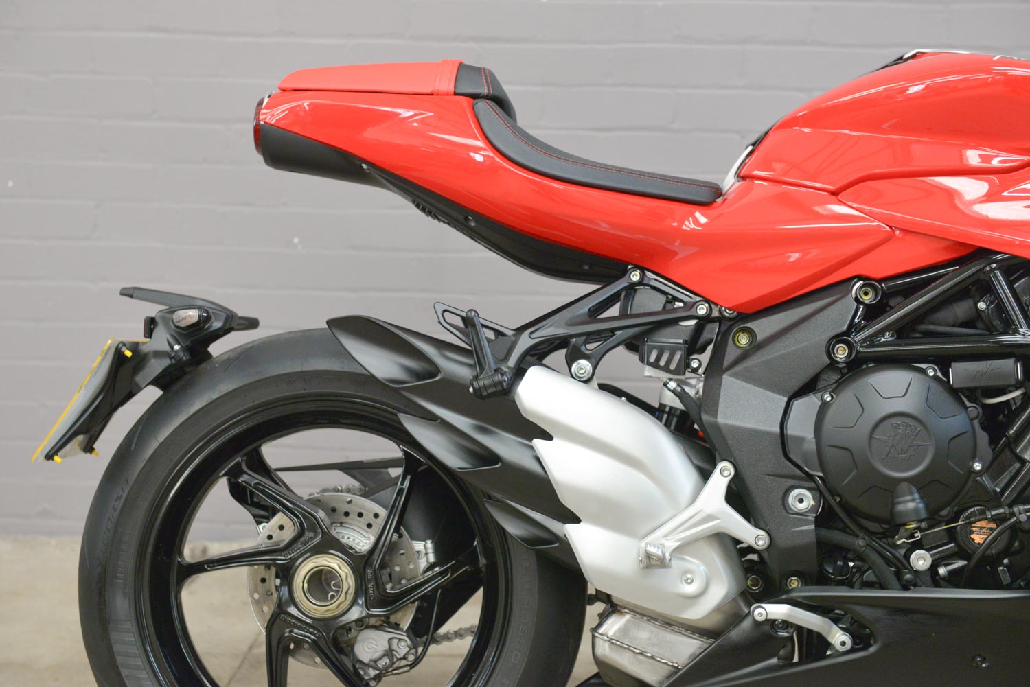2025 MV Agusta Superveloce 800