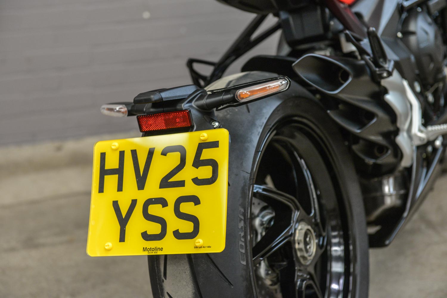 2025 MV Agusta Superveloce 800