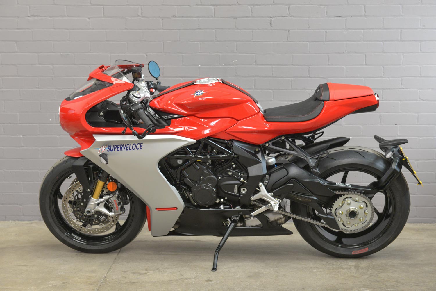 2025 MV Agusta Superveloce 800