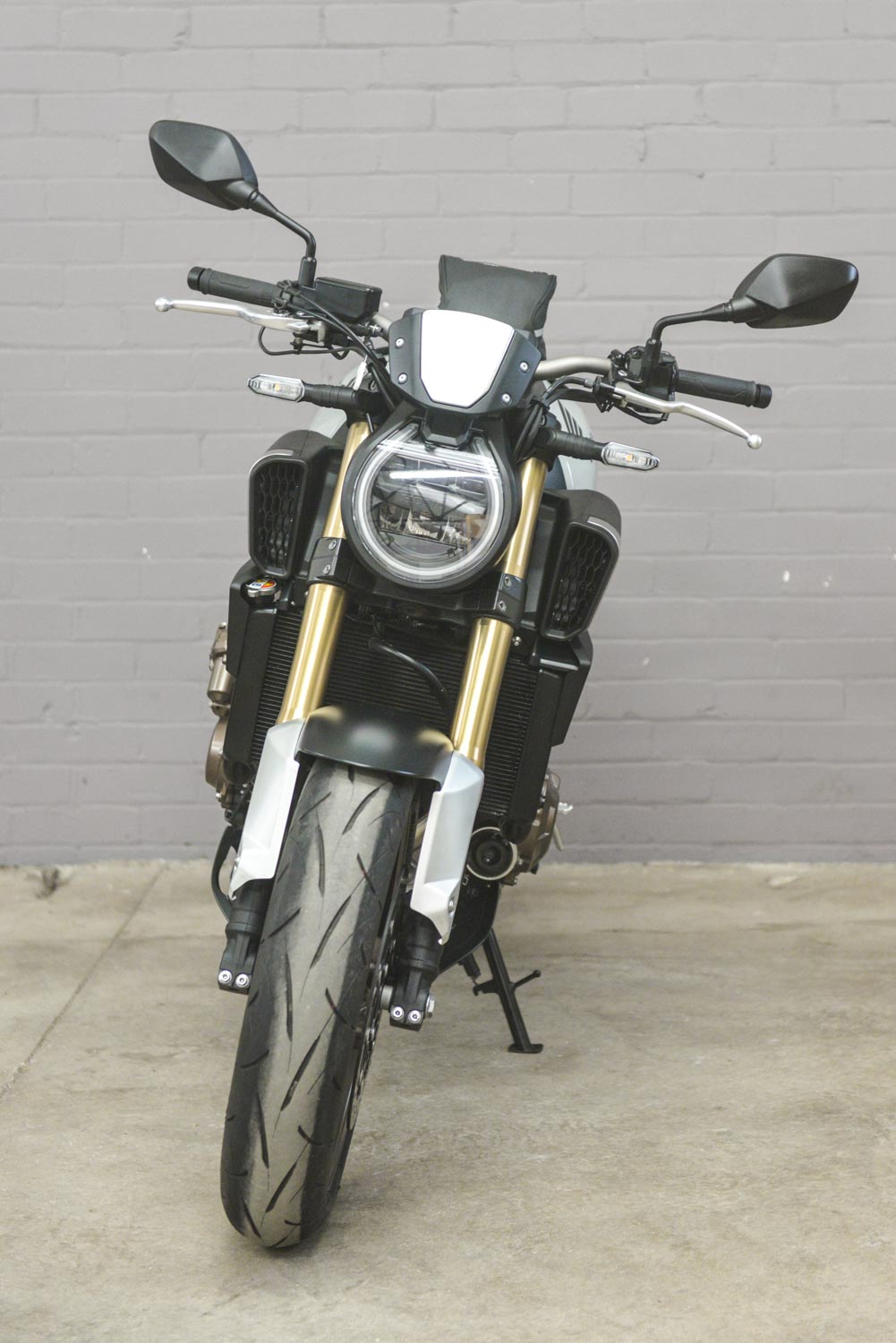 2025 Honda CB 650 R E-Clutch