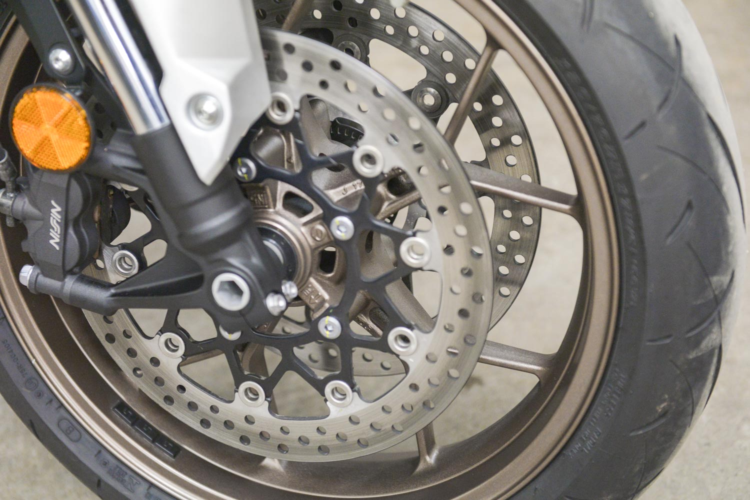 2025 Honda CB 650 R E-Clutch
