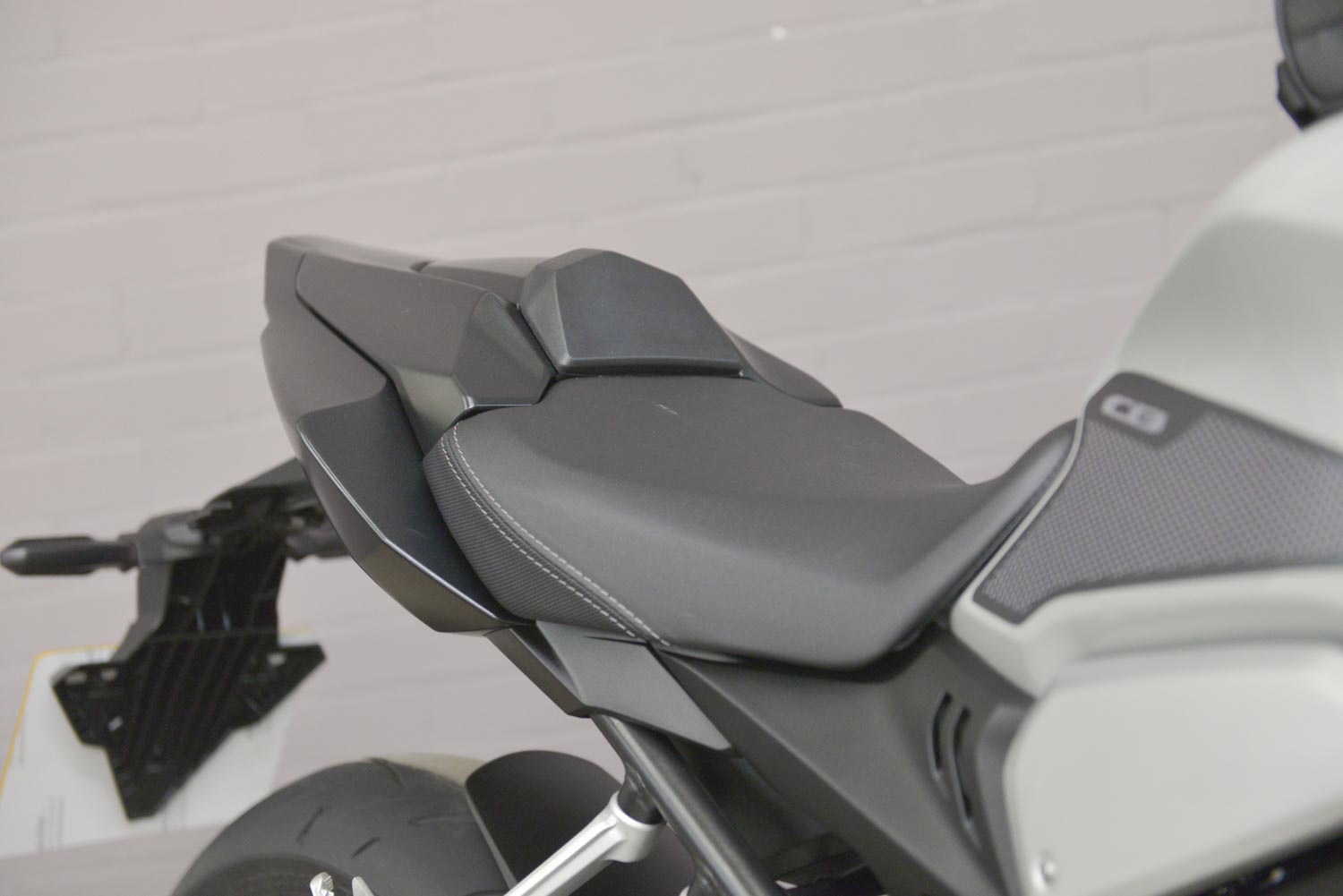 2025 Honda CB 650 R E-Clutch