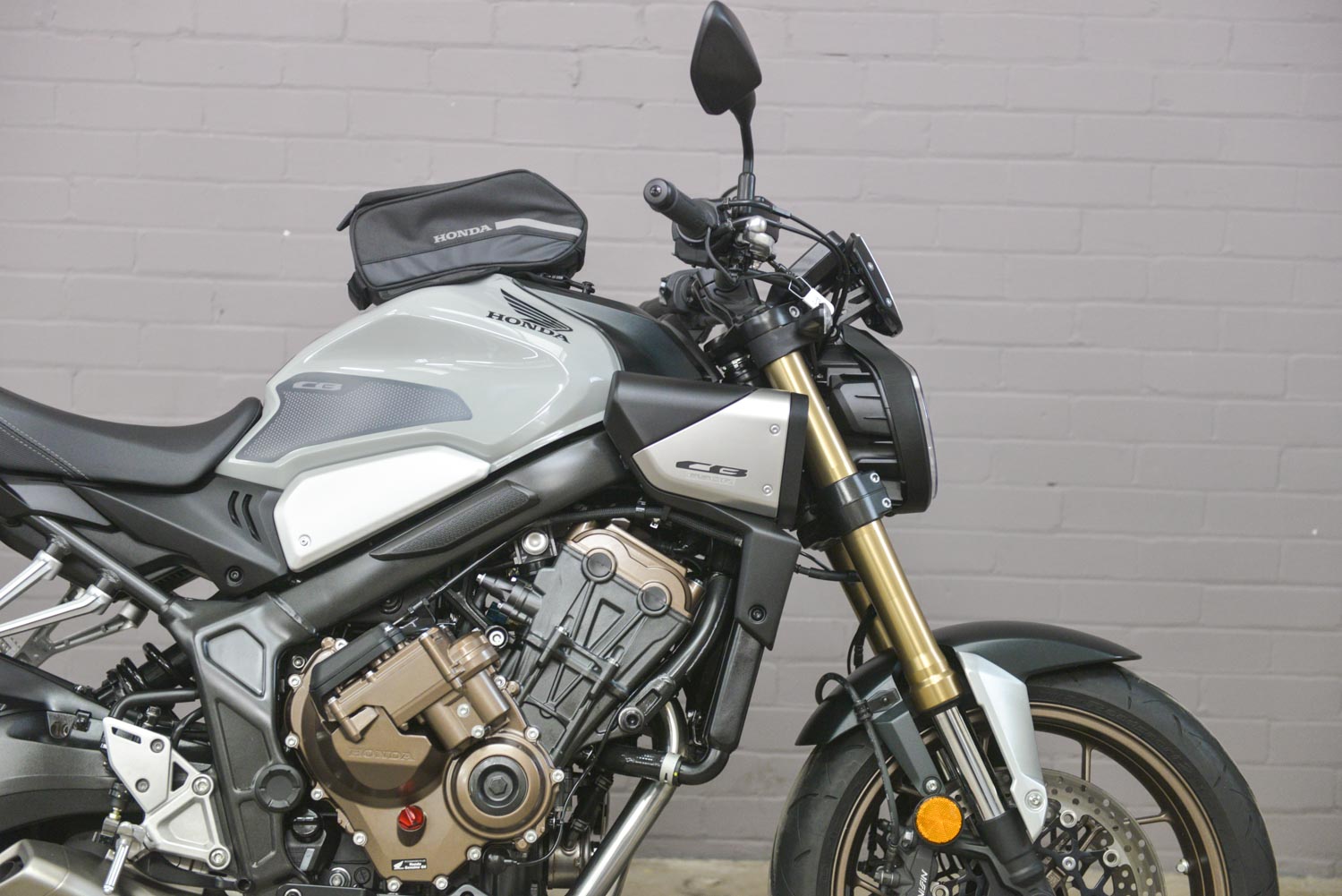 2025 Honda CB 650 R E-Clutch