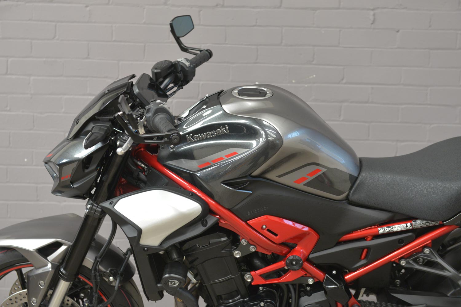 2025 Kawasaki Z 900 R ***** SOLD *****