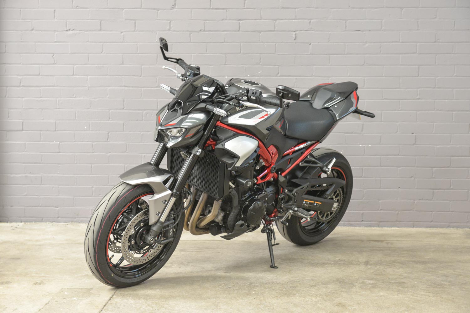 2025 Kawasaki Z 900 R ***** SOLD *****