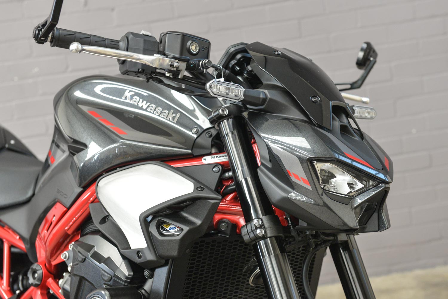 2025 Kawasaki Z 900 R ***** SOLD *****