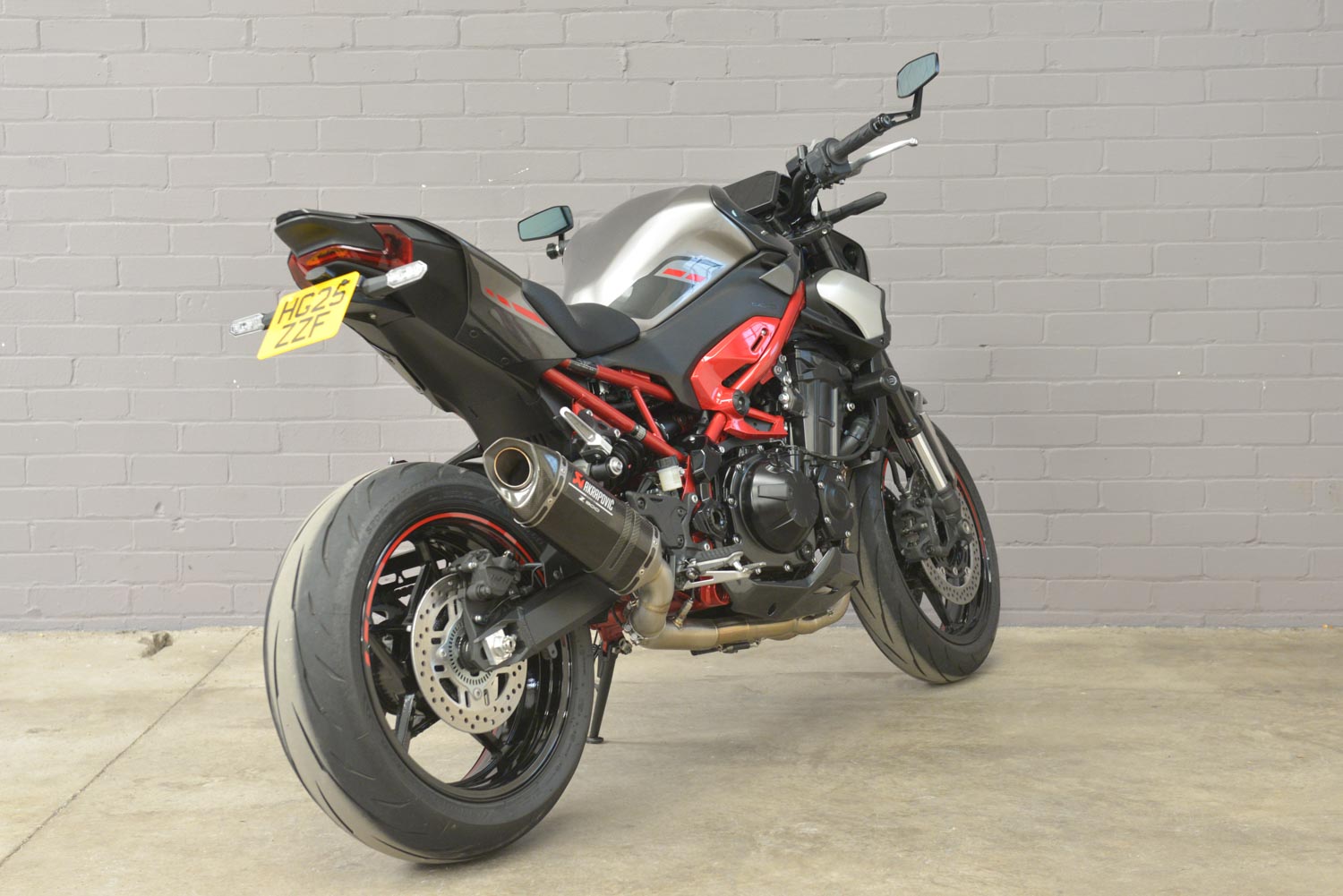 2025 Kawasaki Z 900 R ***** SOLD *****
