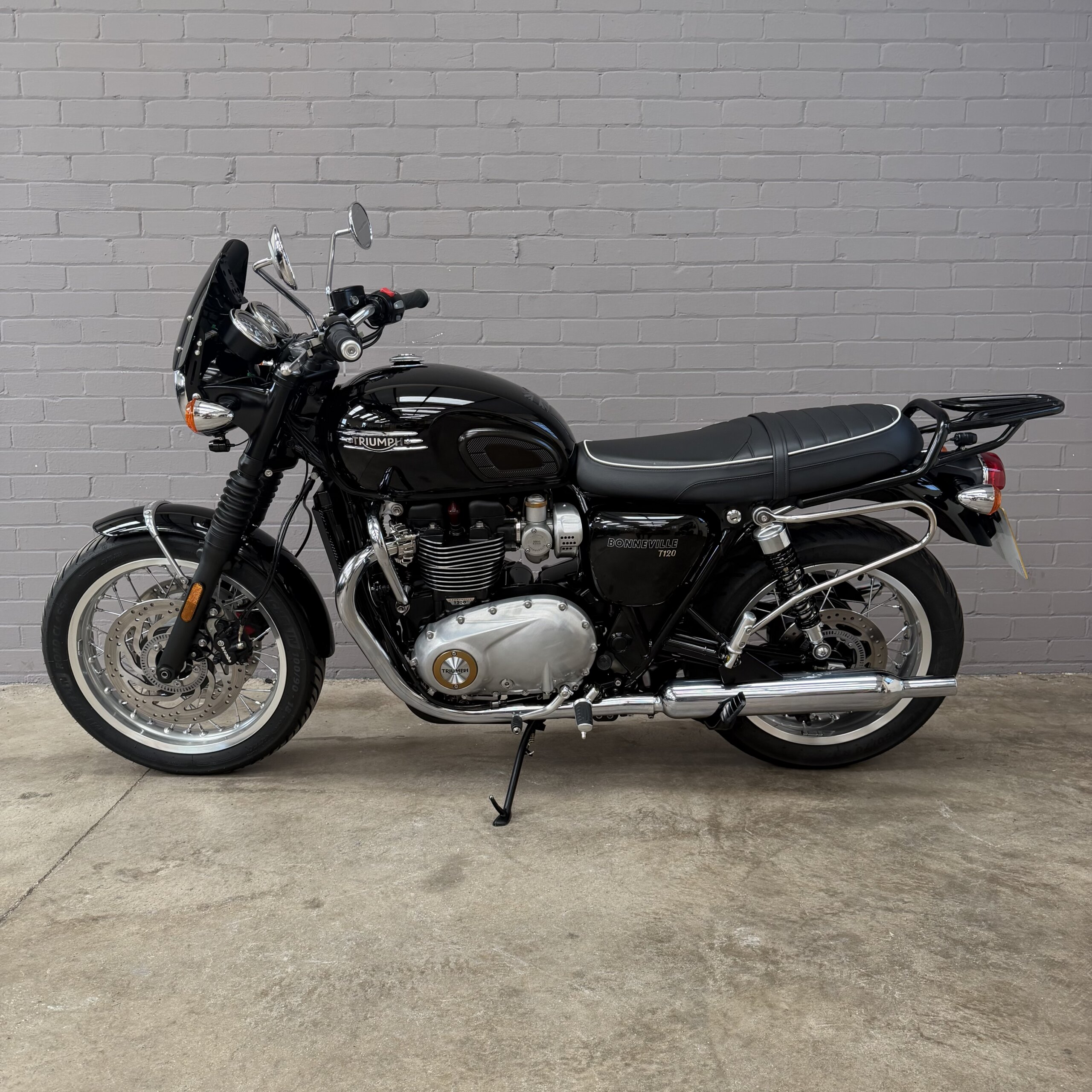 2023 Triumph Bonneville T120