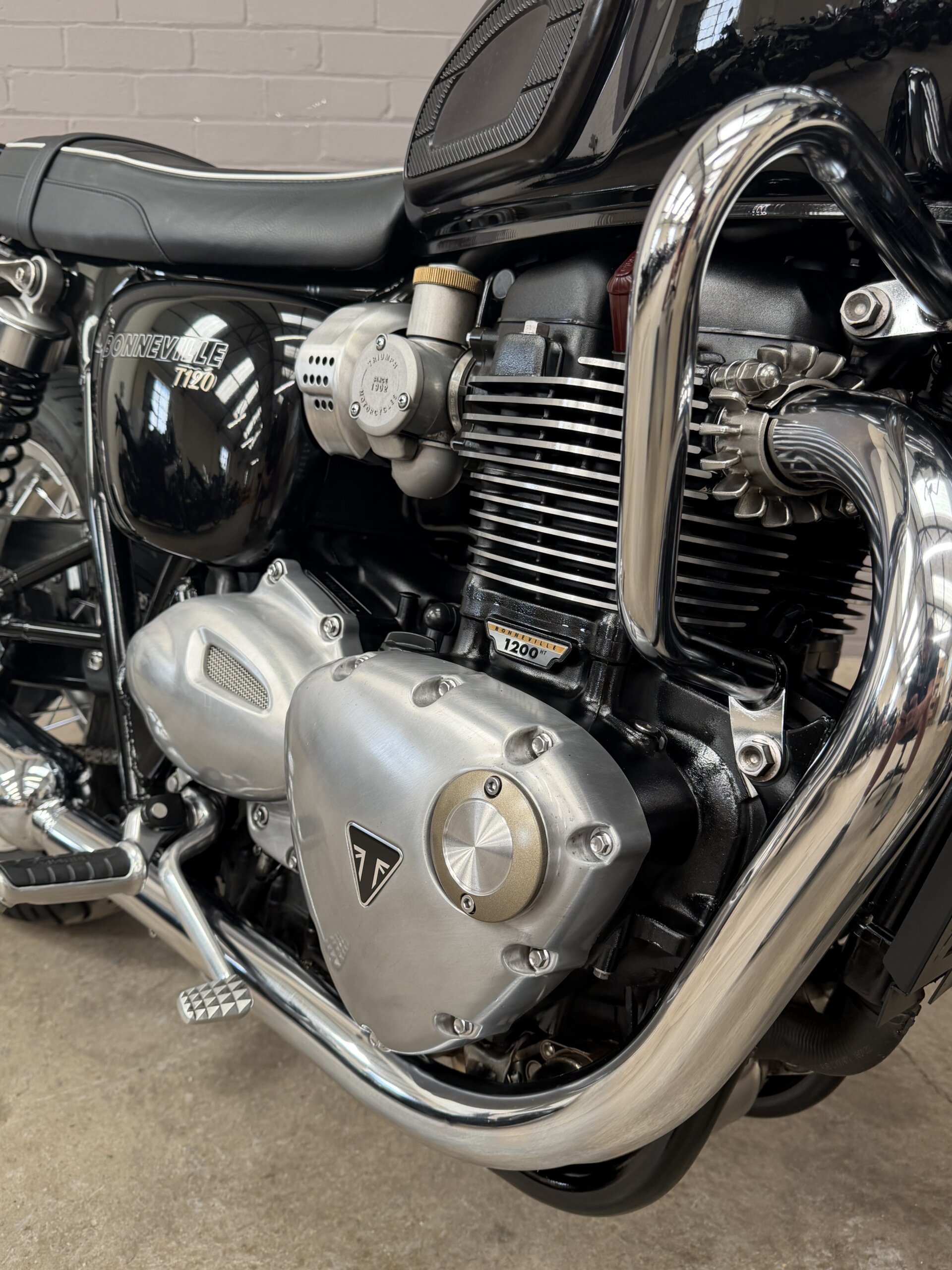 2023 Triumph Bonneville T120