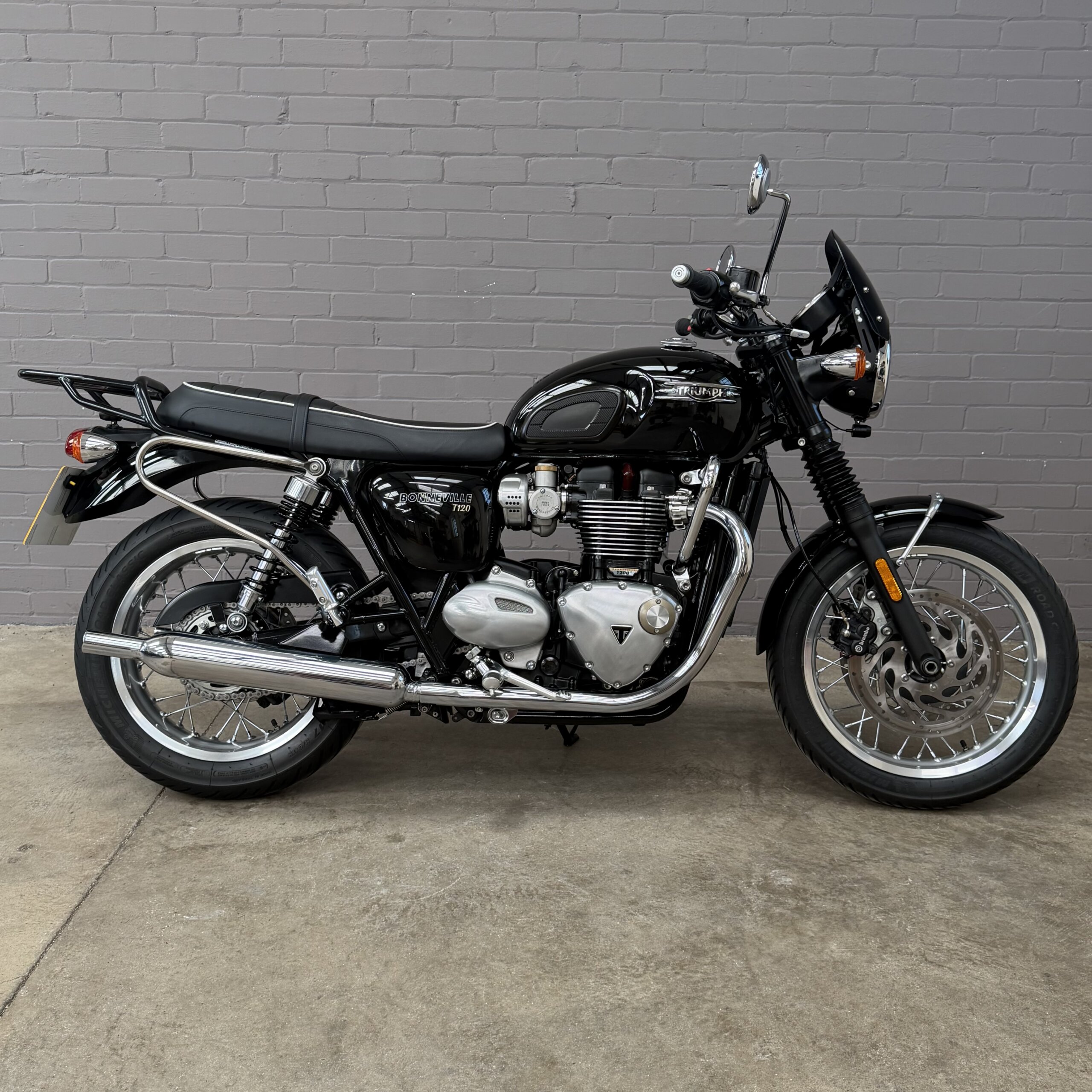 2023 Triumph Bonneville T120