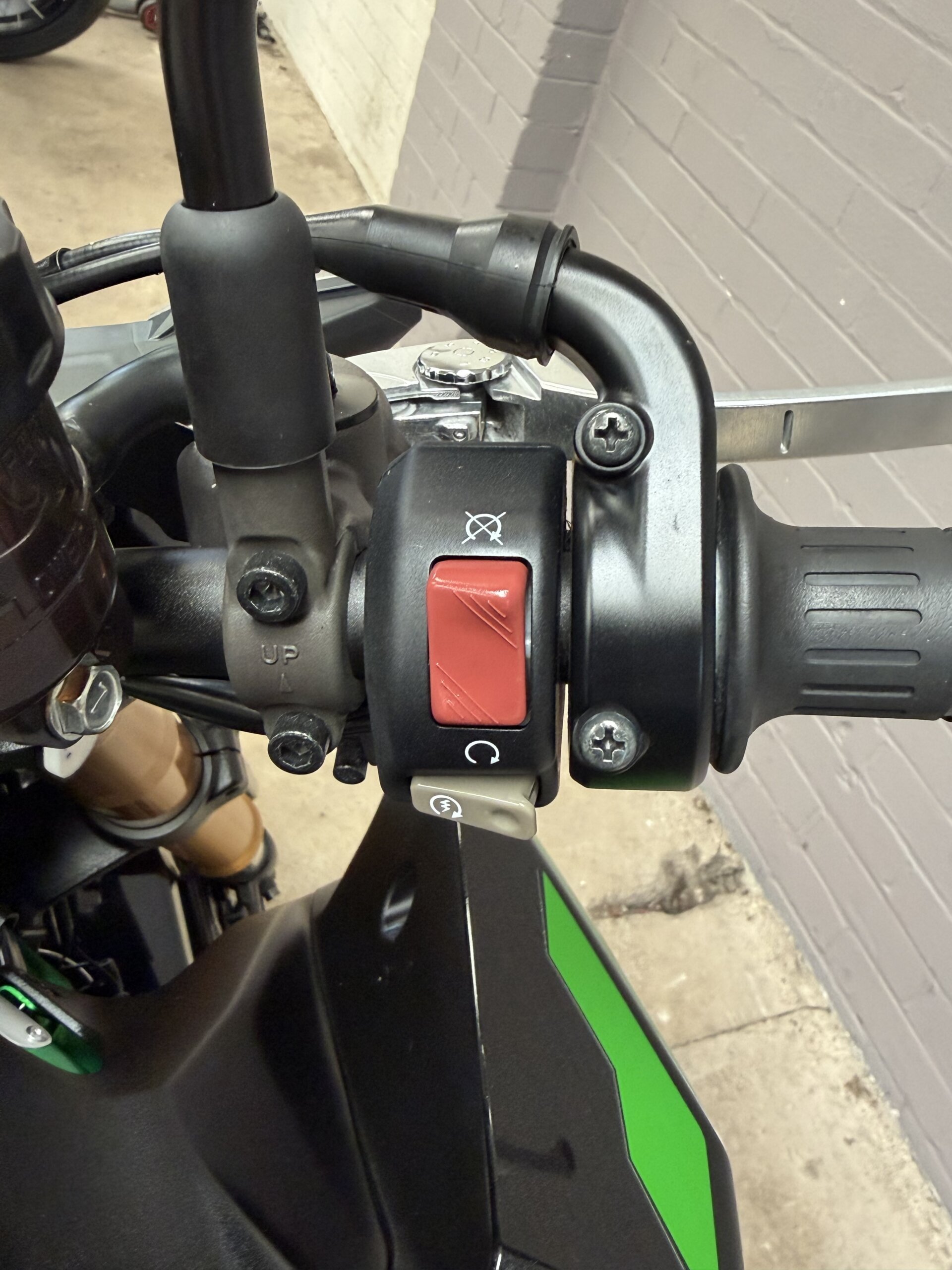 2024 Kawasaki Z 900 R SE Performance Edition