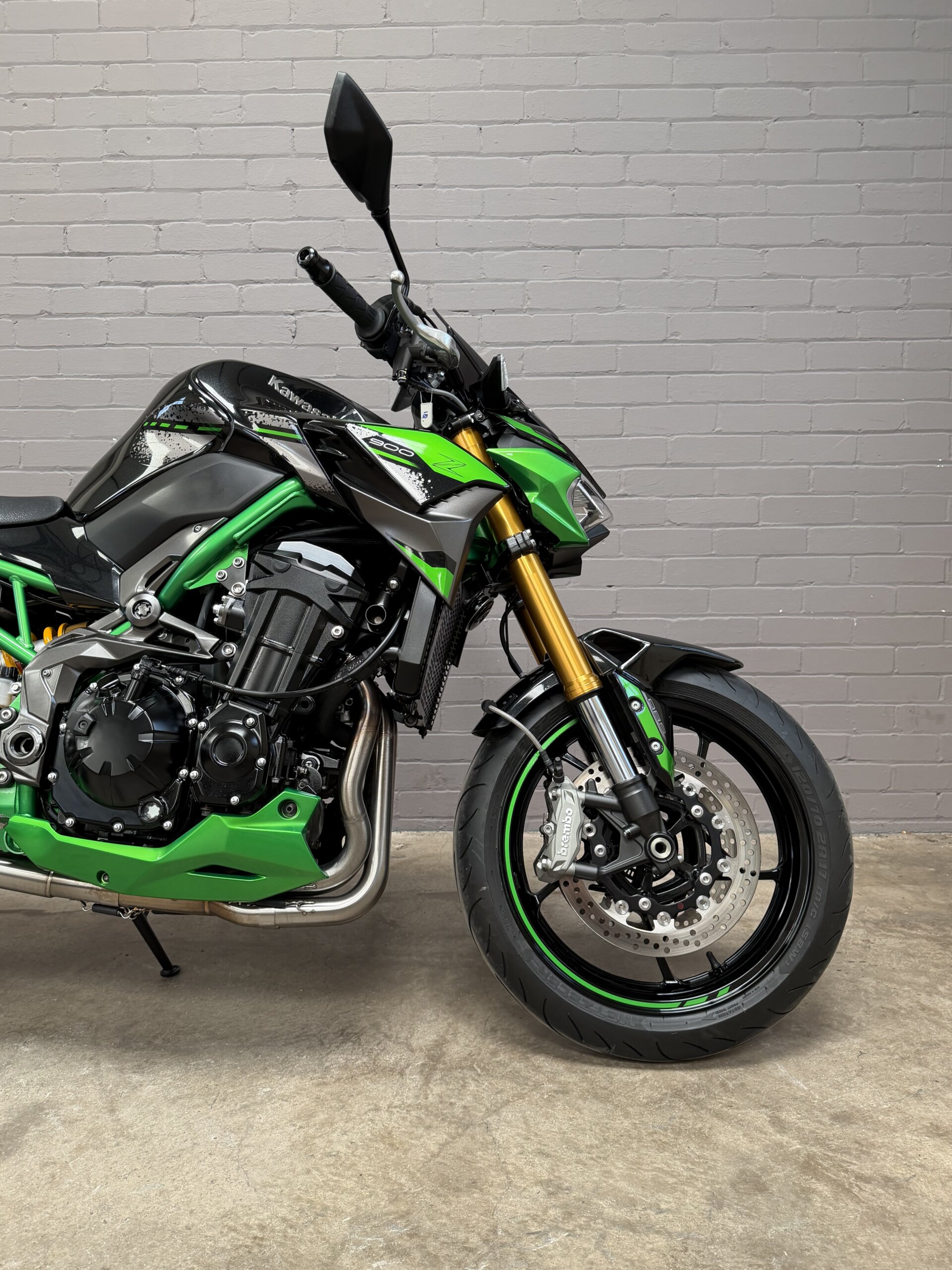 2024 Kawasaki Z 900 R SE Performance Edition