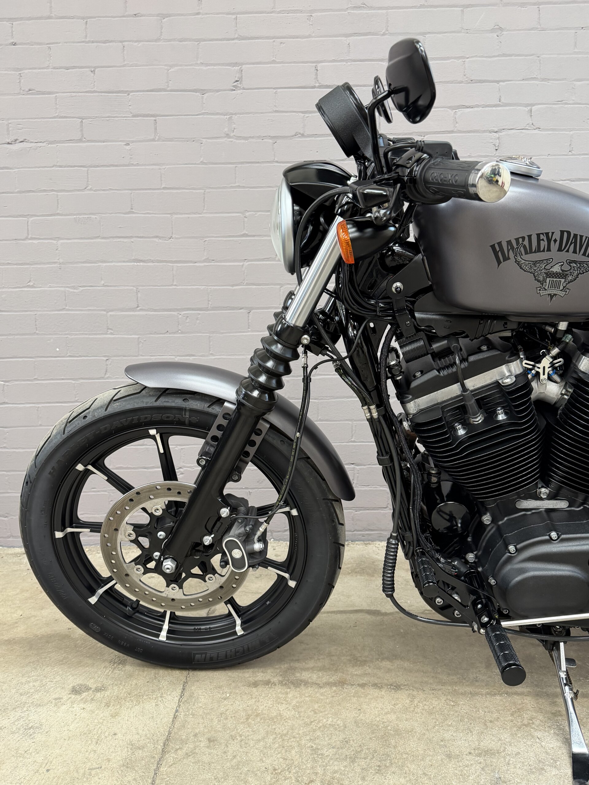 2017 Harley Davidson XL 883 Iron