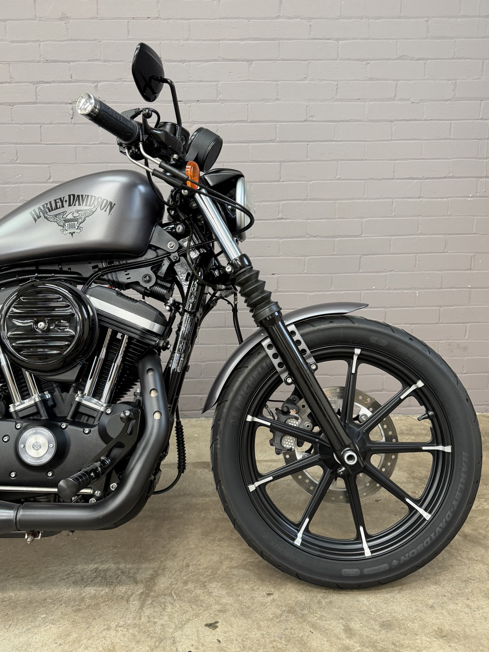 2017 Harley Davidson XL 883 Iron