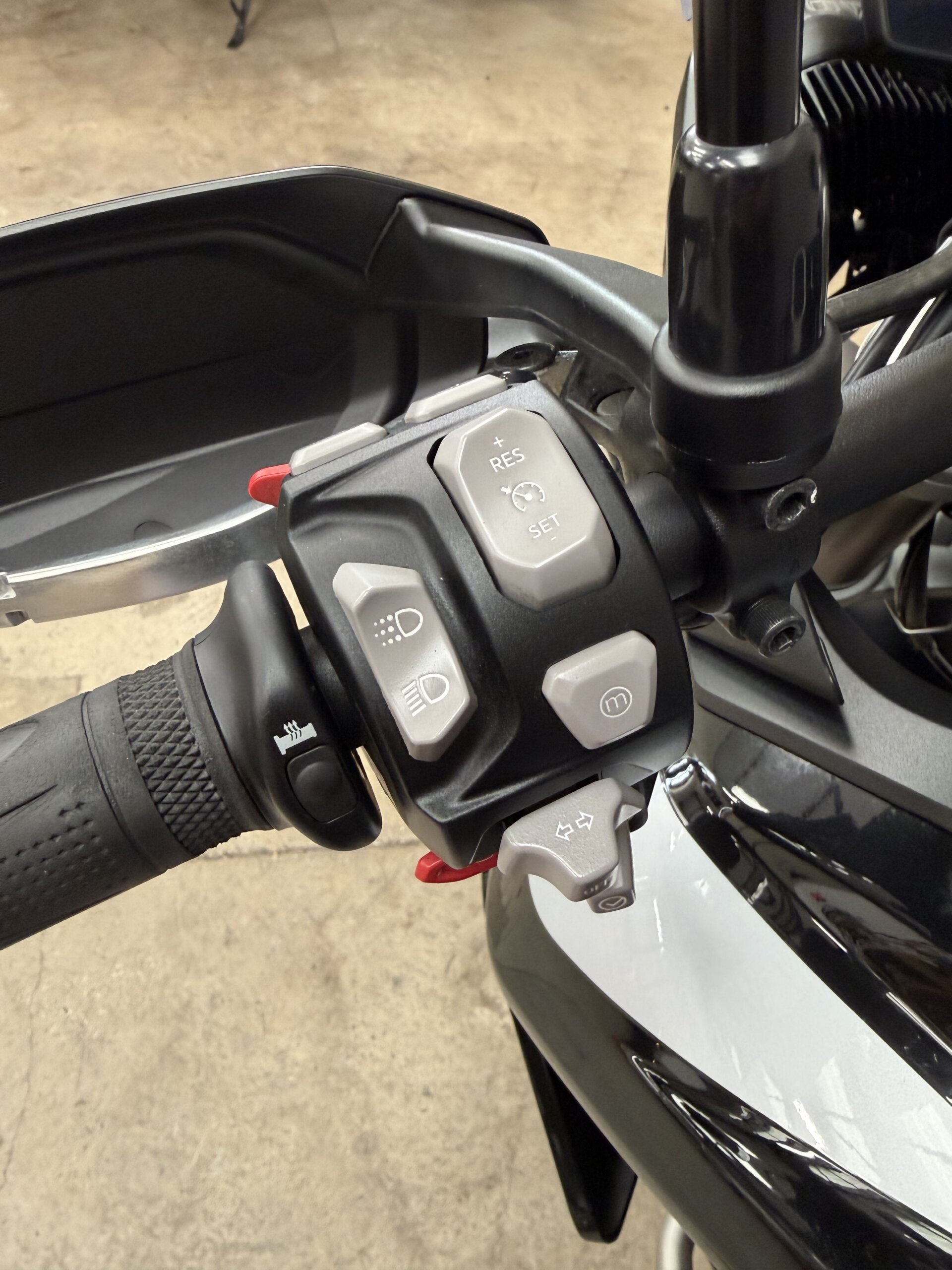 2022 Triumph Tiger 900 GT Pro