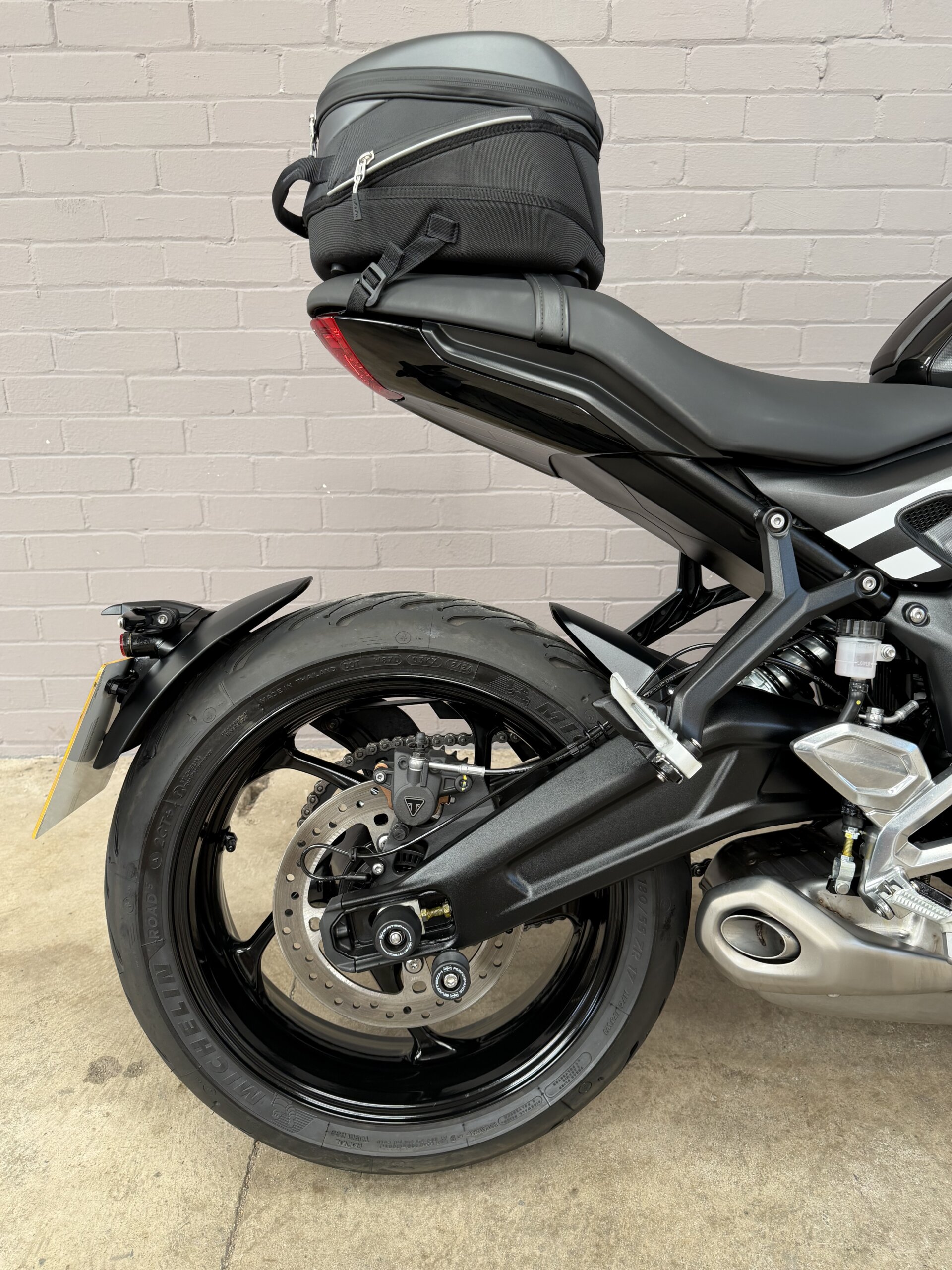 2025 Triumph Trident 660