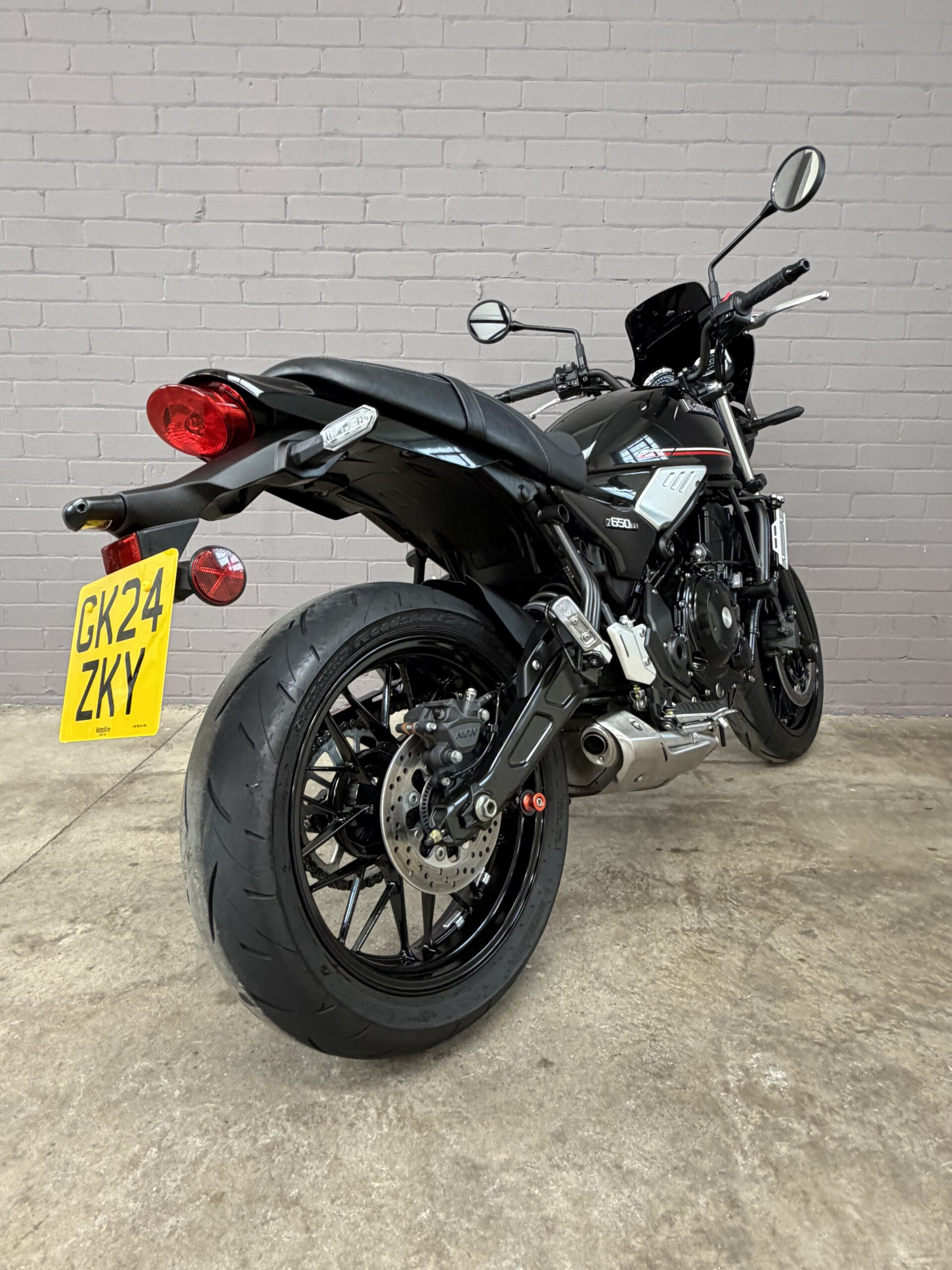 2024 Kawasaki Z 650 RS