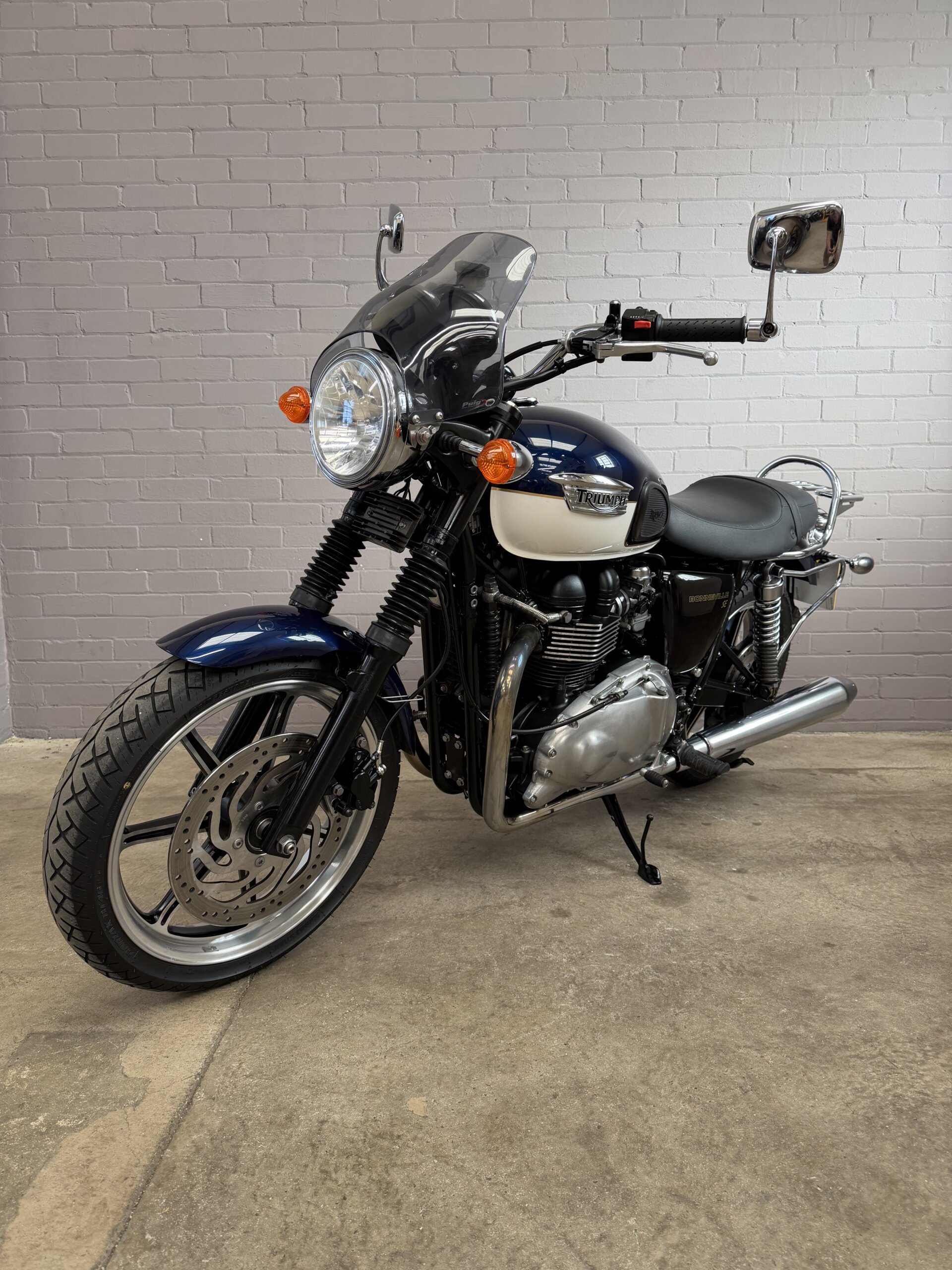 2010 Triumph Bonneville 865