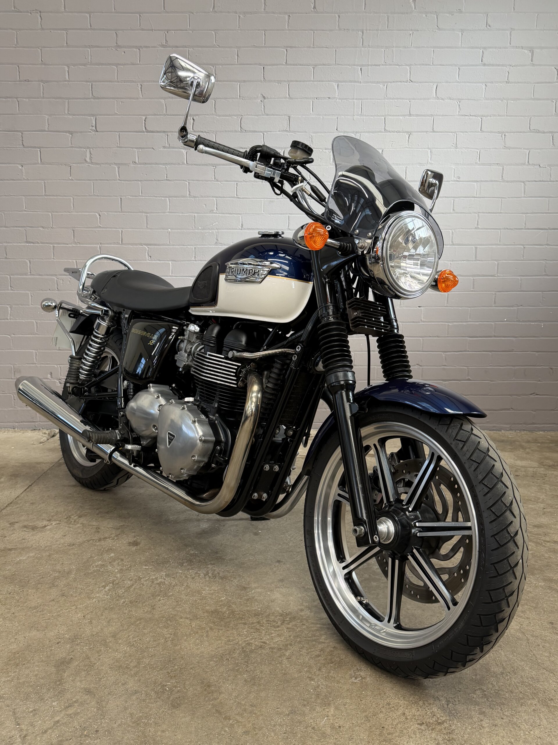 2010 Triumph Bonneville 865