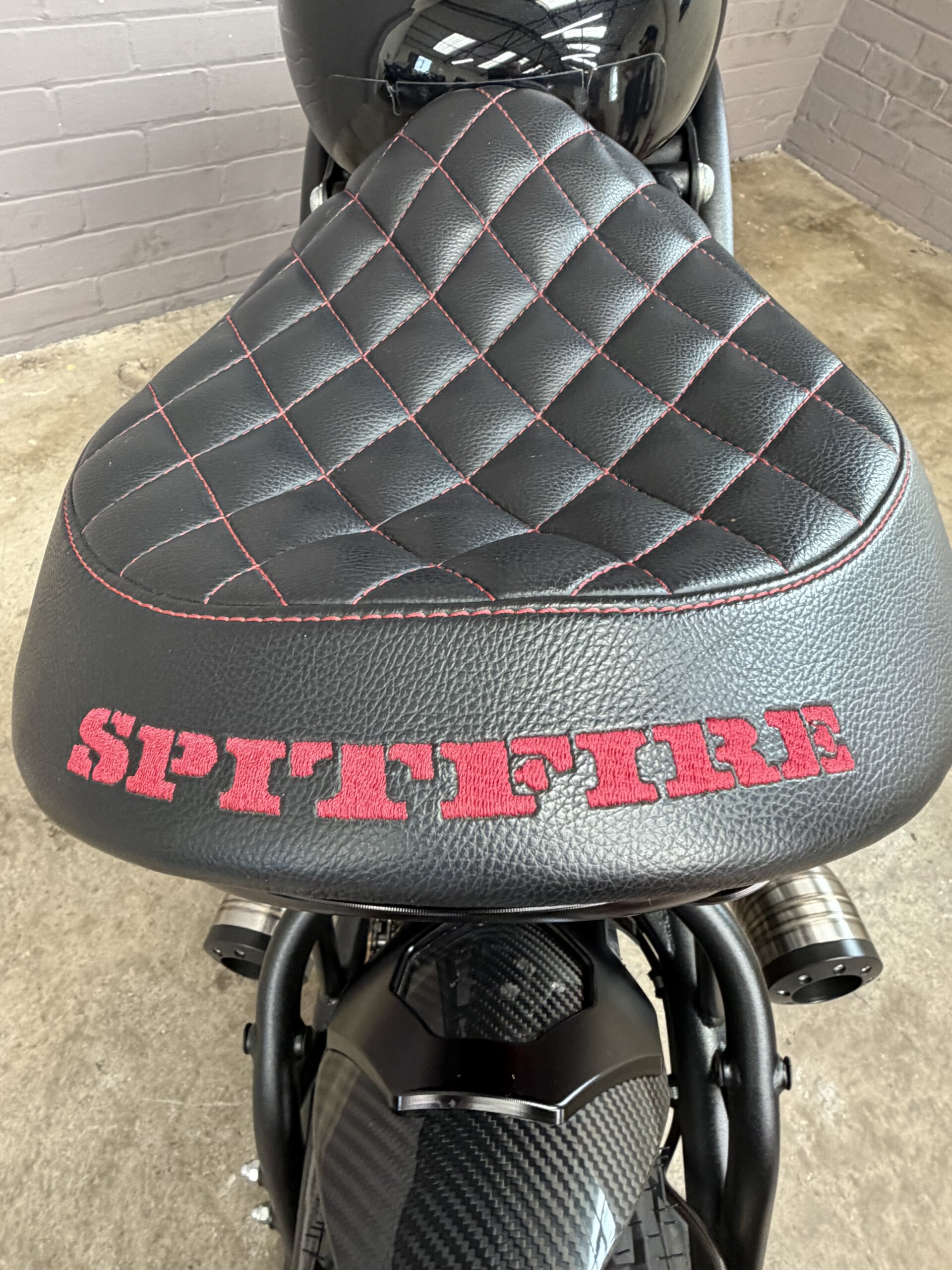 2023 CCM Spitfire Six